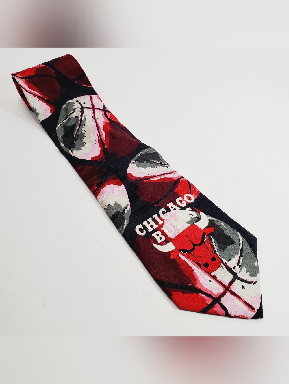 RM Style Red & Black Chicago Bulls Theme  Men's Silk  Neck Tie 57x3.75"